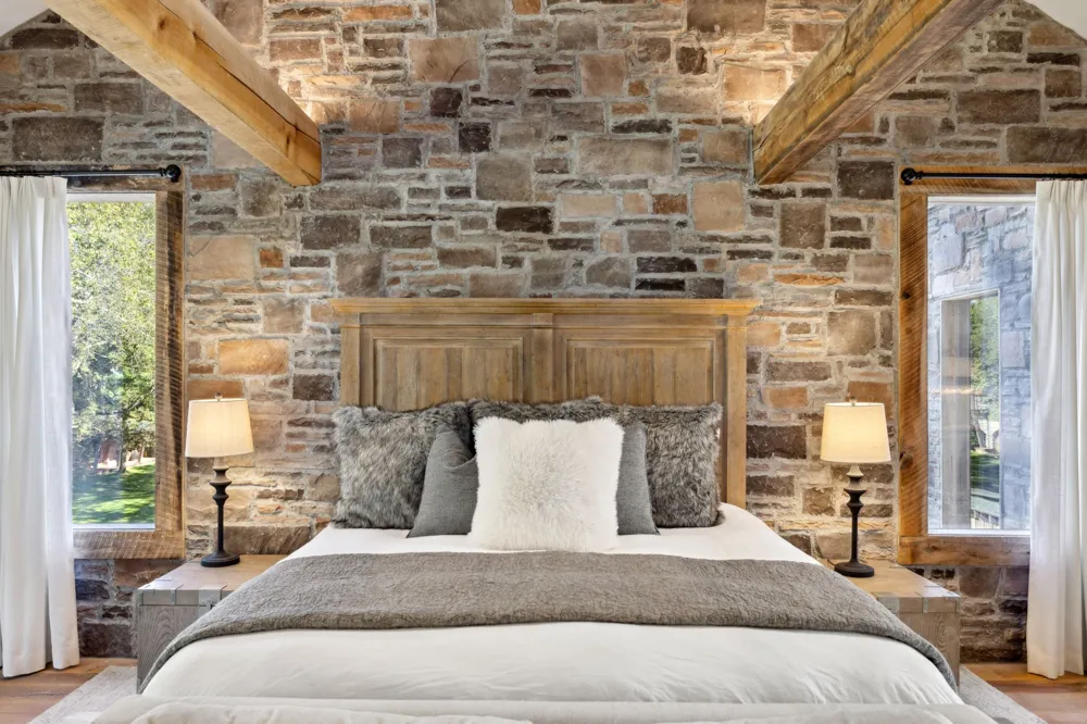 2465 Old Charlotte Pike Franklin, TN 37064