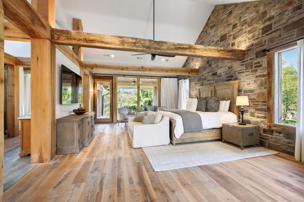 2465 Old Charlotte Pike Franklin, TN 37064