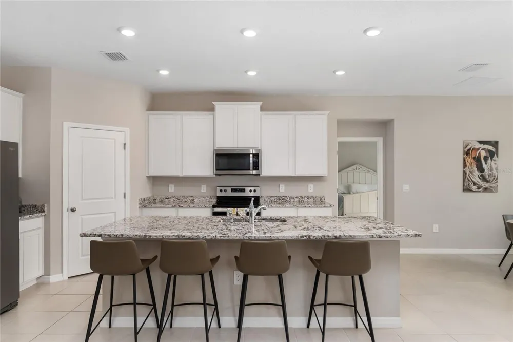 4940 NW 39TH LOOP ocala, FL 34482