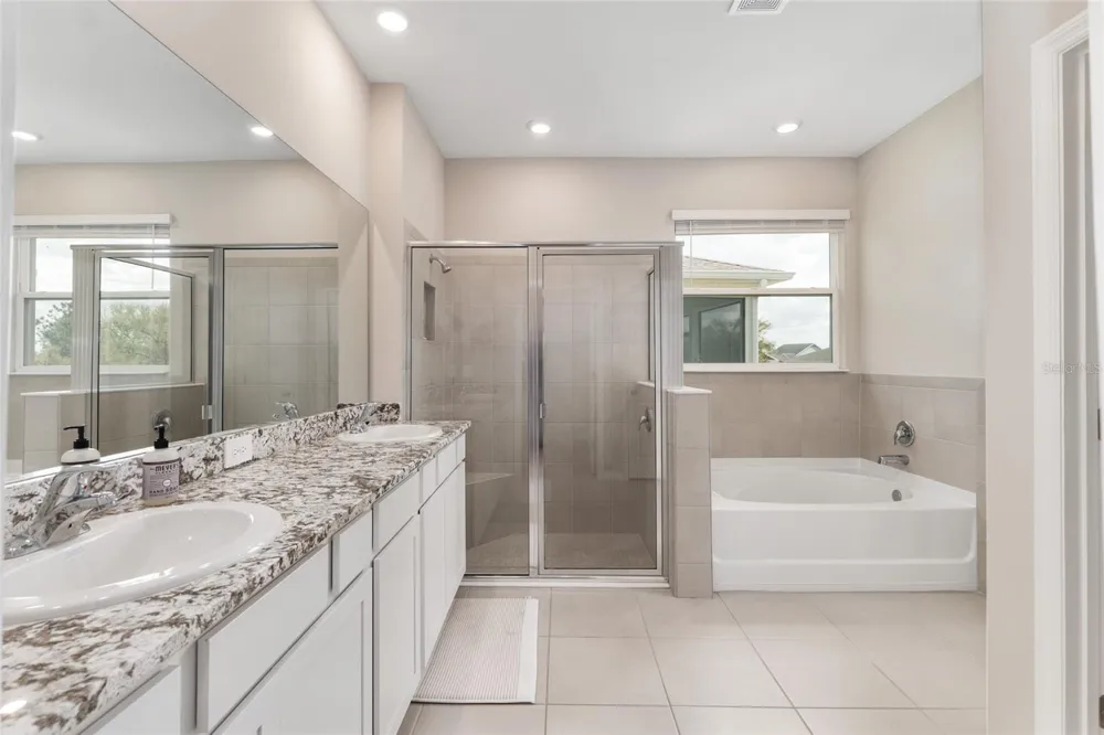 4940 NW 39TH LOOP ocala, FL 34482