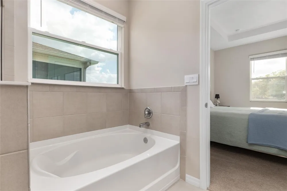 4940 NW 39TH LOOP ocala, FL 34482