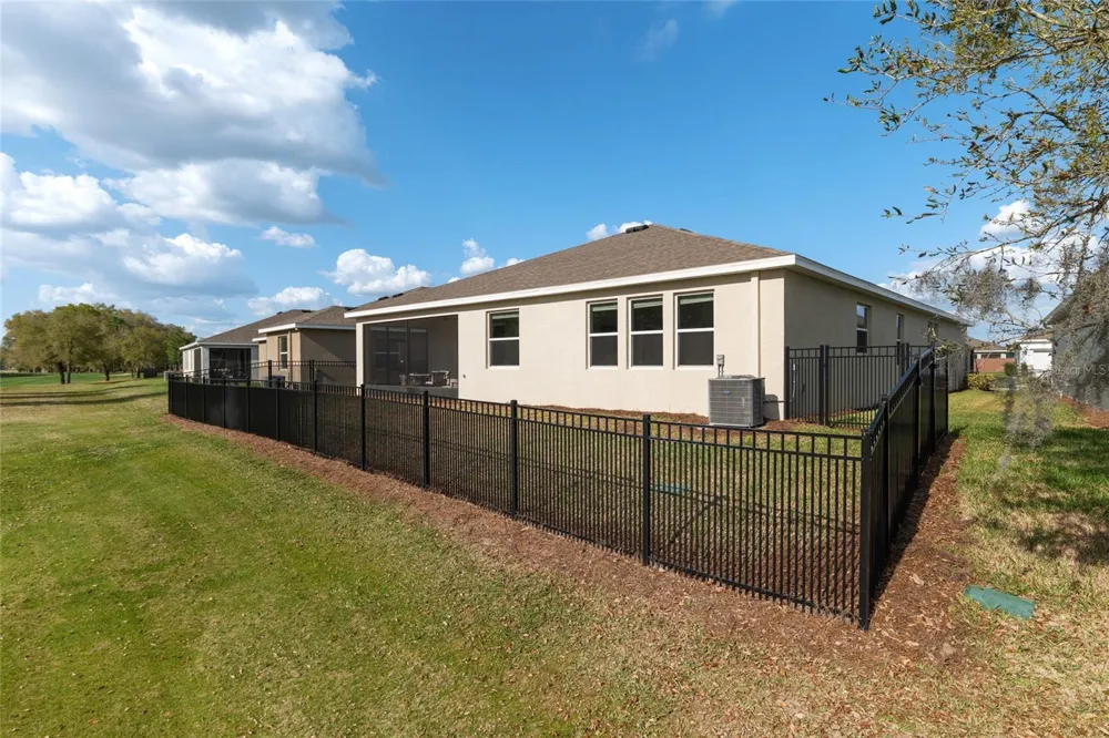 4940 NW 39TH LOOP ocala, FL 34482