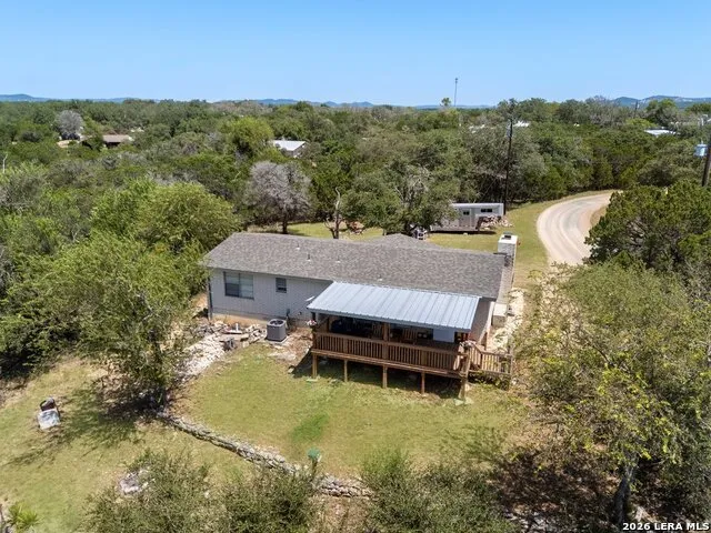 731 Mountain View Pl Pipe Creek, TX 78063