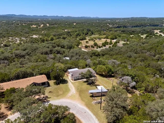 731 Mountain View Pl Pipe Creek, TX 78063