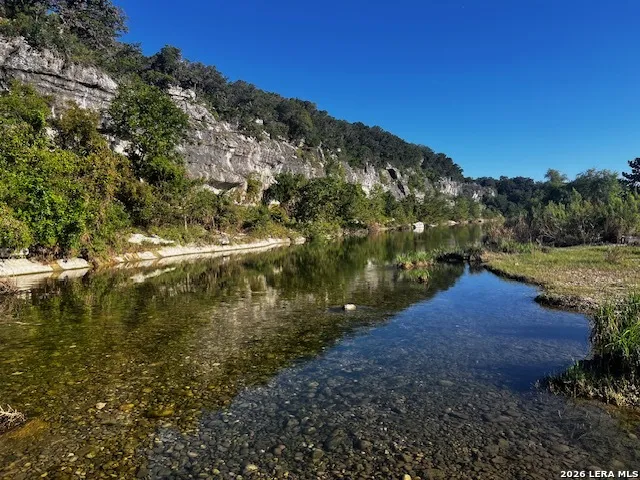 731 Mountain View Pl Pipe Creek, TX 78063