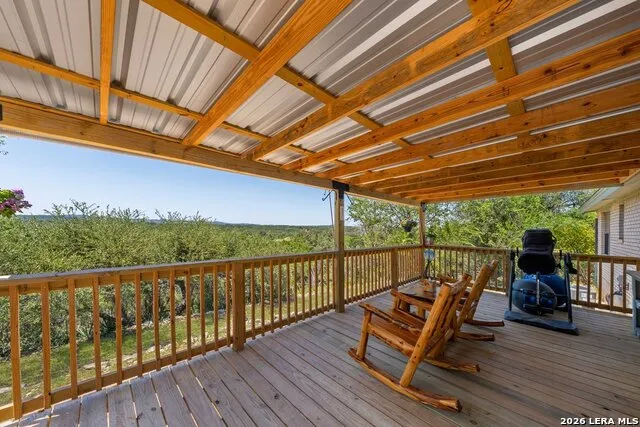 731 Mountain View Pl Pipe Creek, TX 78063