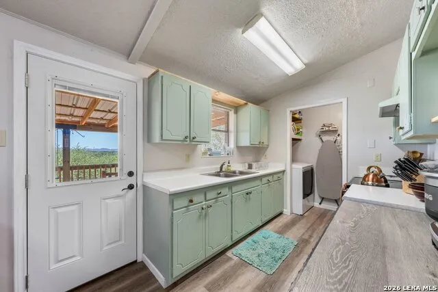 731 Mountain View Pl Pipe Creek, TX 78063