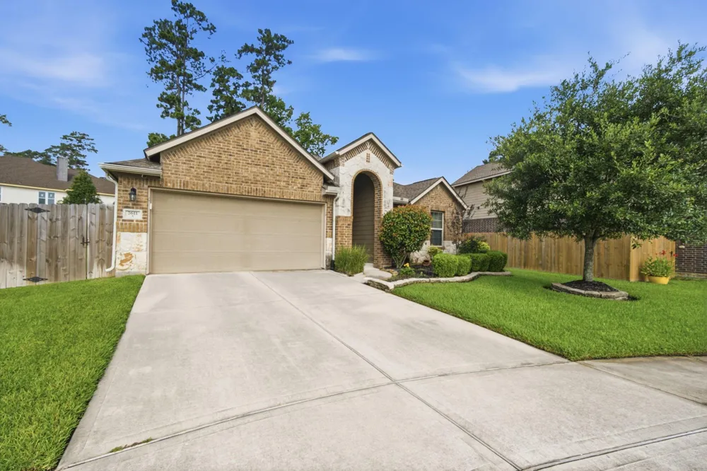 7611 Willow School Drive Spring, TX 77389