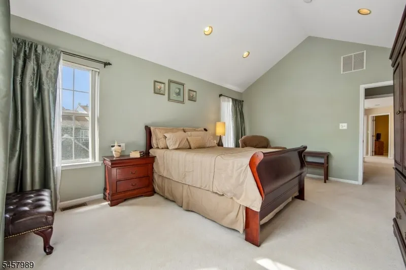 373 Digaetano Ter West Orange, NJ 07052