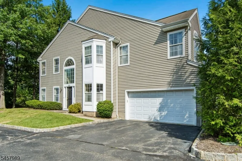 373 Digaetano Ter West Orange, NJ 07052