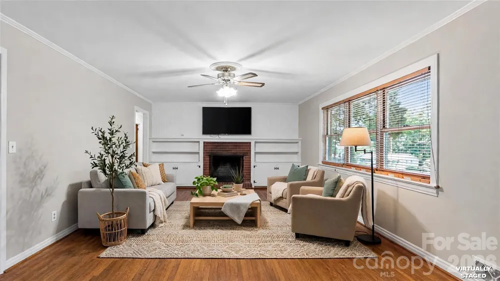 41 Elm Street Badin, NC 28009