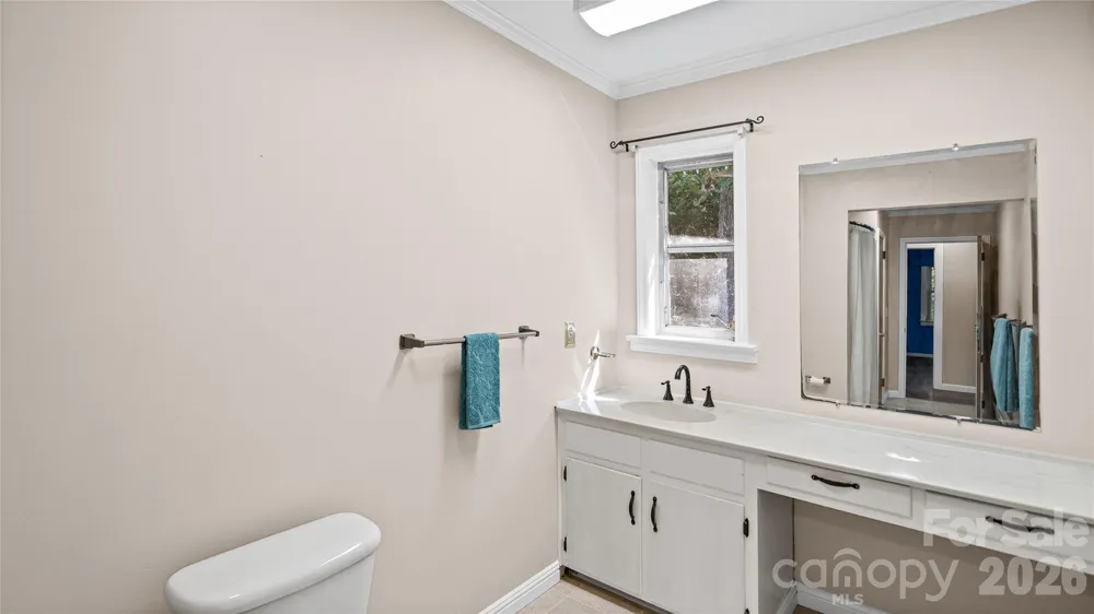41 Elm Street Badin, NC 28009