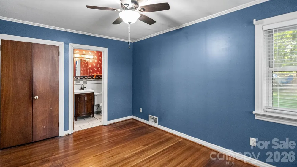 41 Elm Street Badin, NC 28009