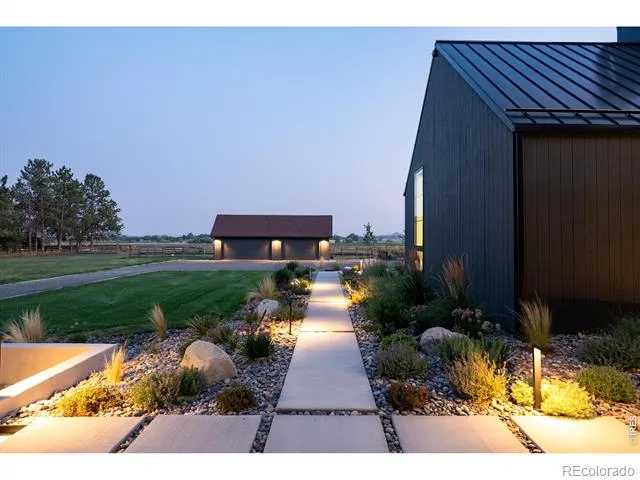 6124 Trevarton Drive Longmont, CO 80503