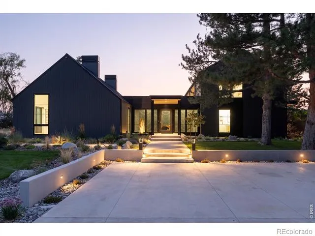 6124 Trevarton Drive Longmont, CO 80503