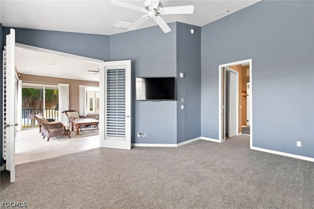 Lenell Road #4 Fort Myers Beach, FL 33931