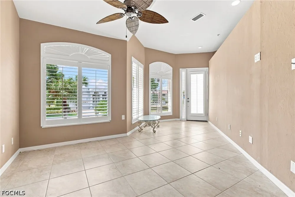 Lenell Road #4 Fort Myers Beach, FL 33931