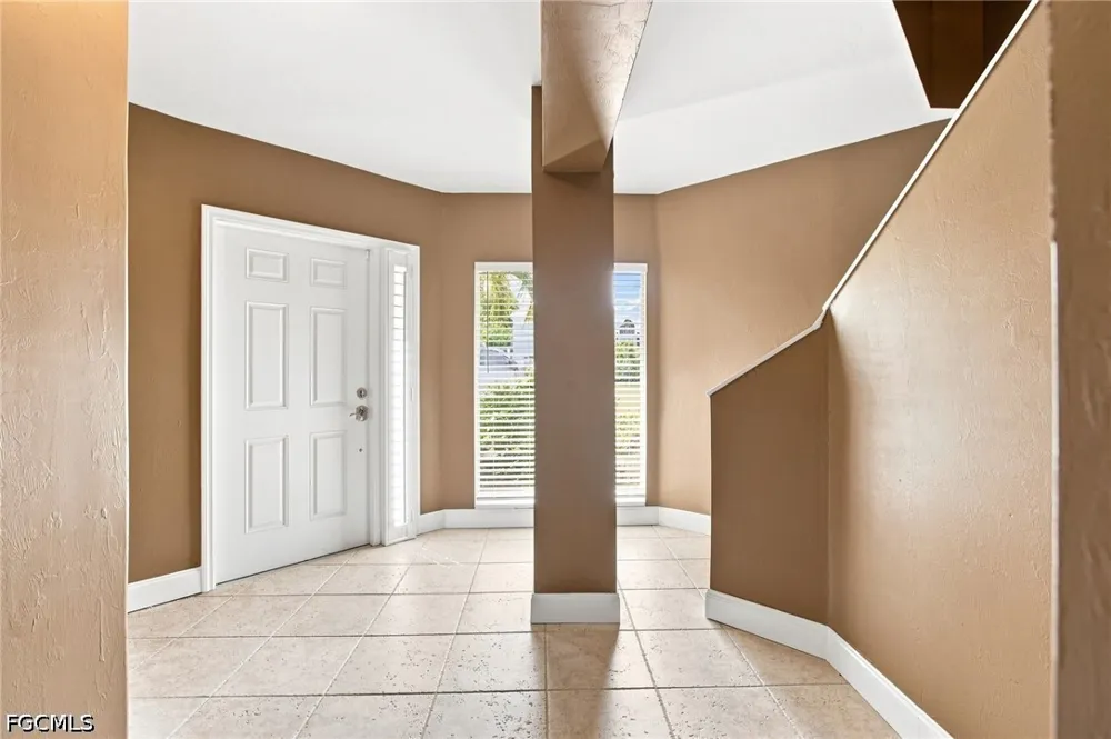 Lenell Road #4 Fort Myers Beach, FL 33931