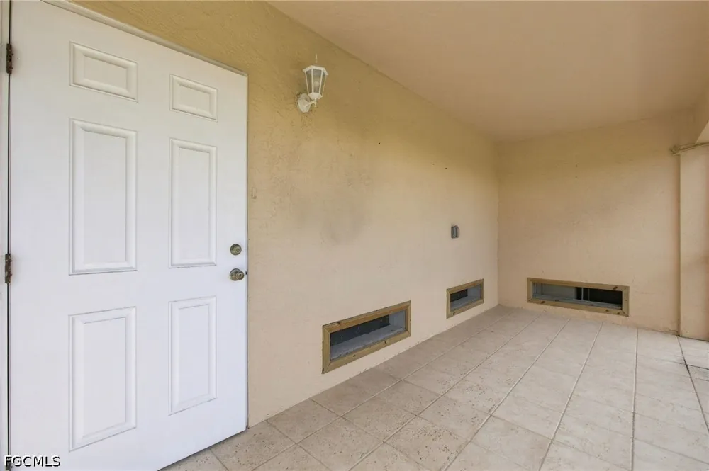 Lenell Road #4 Fort Myers Beach, FL 33931