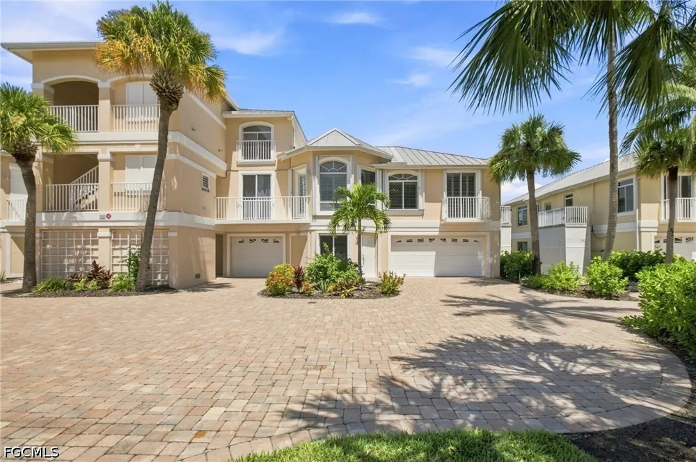 Lenell Road #4 Fort Myers Beach, FL 33931