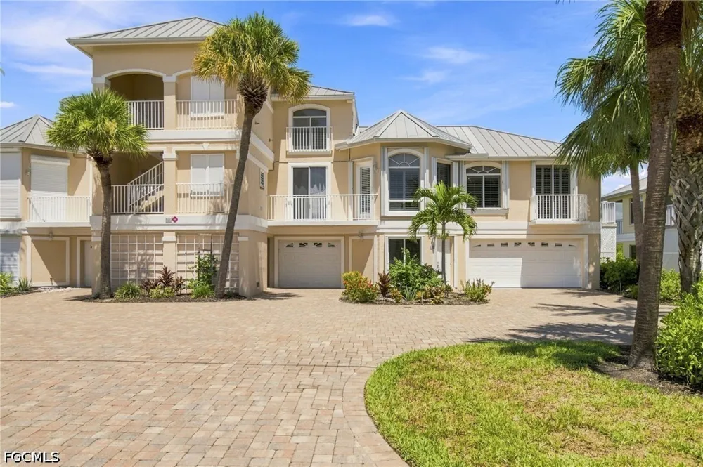 Lenell Road #4 Fort Myers Beach, FL 33931