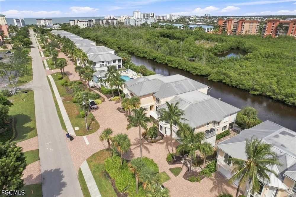 Lenell Road #4 Fort Myers Beach, FL 33931