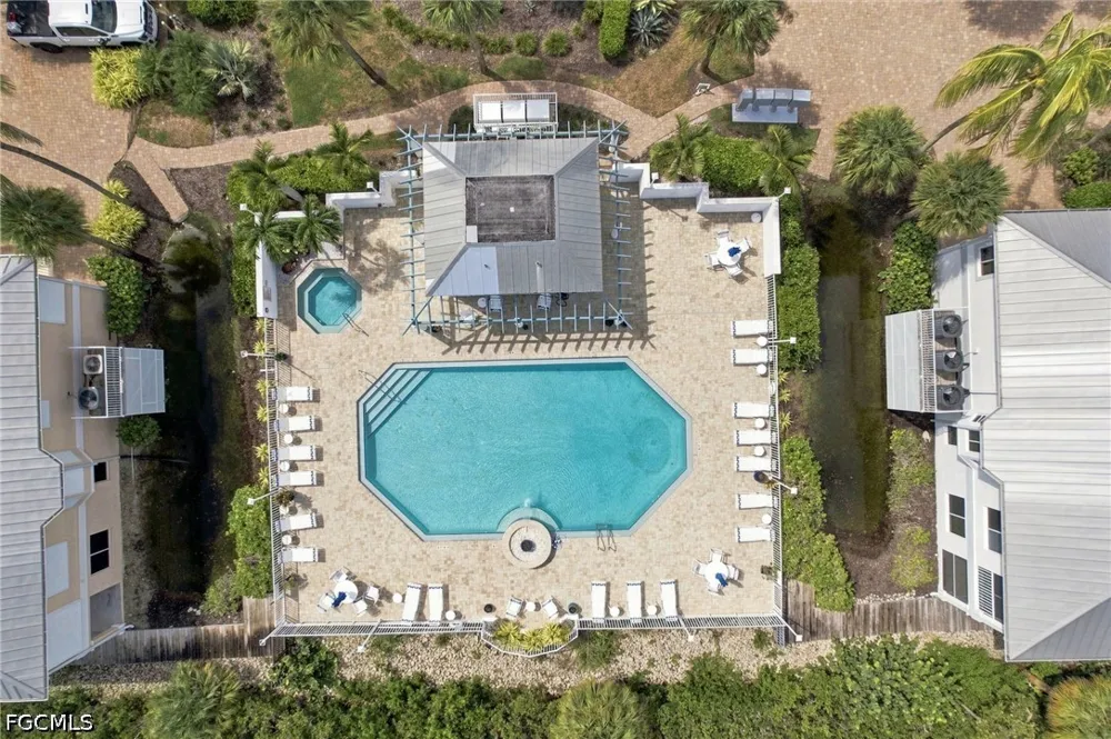 Lenell Road #4 Fort Myers Beach, FL 33931