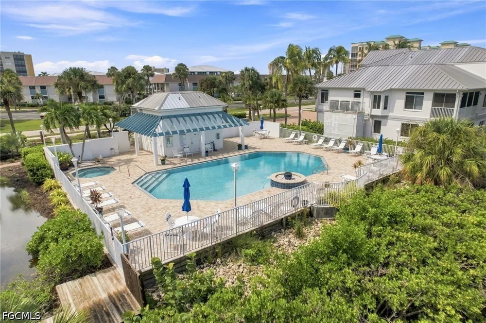 Lenell Road #4 Fort Myers Beach, FL 33931