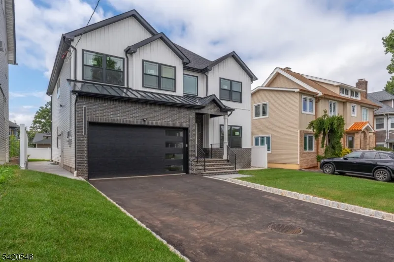 72 Hillside Rd Elizabeth City, NJ 07208