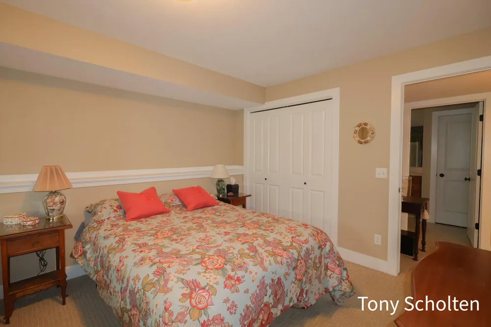 11589 Wilmington Drive Allendale, MI 49401
