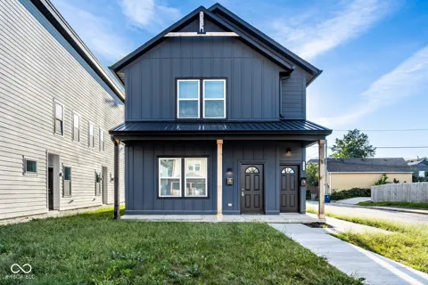 401 Walcott Street #B