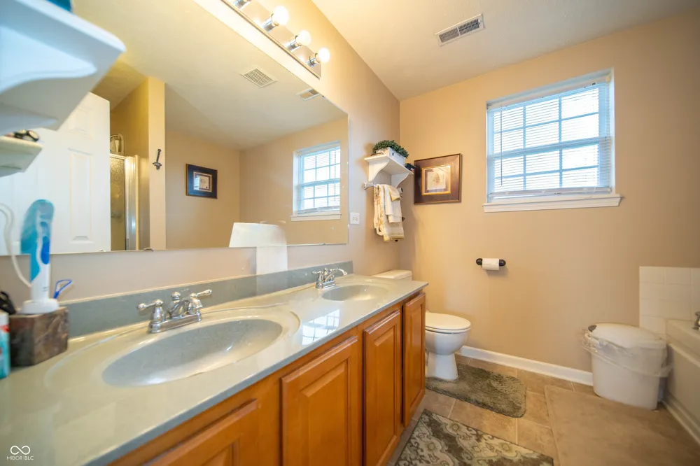 10114 Gate Drive Indianapolis, IN 46239
