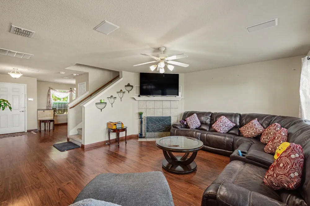 2002 Pin Oak Trail Anna, TX 75409
