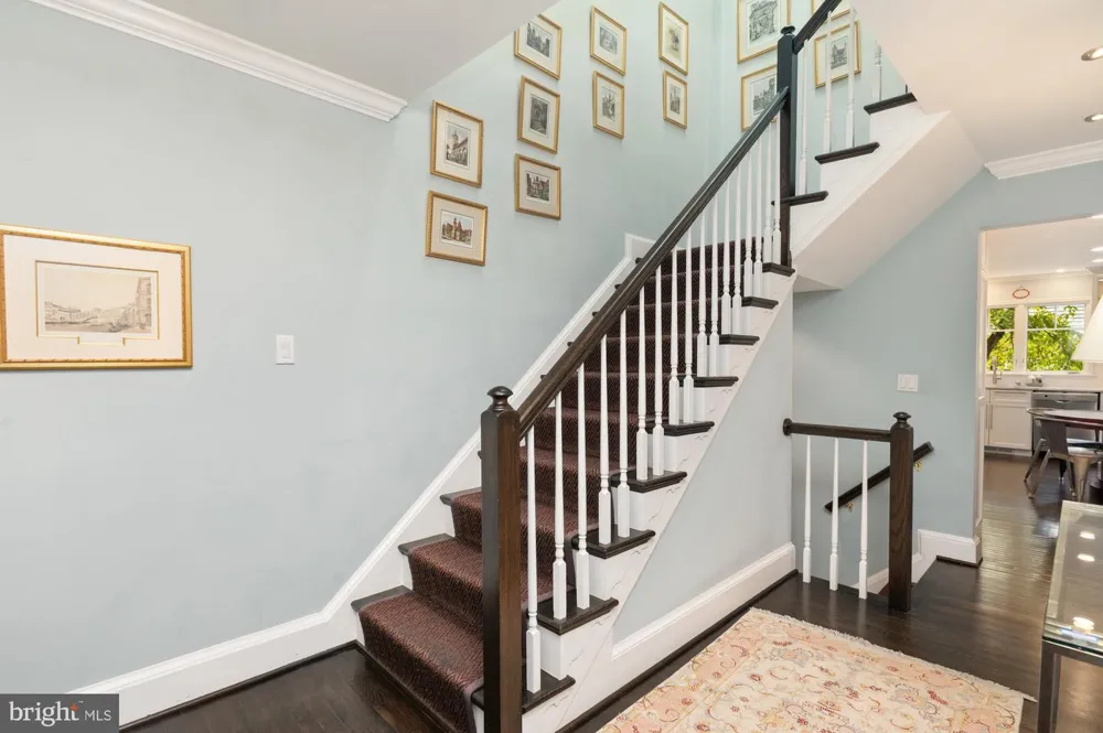 7264 EVANS MILL ROAD Mclean, VA 22101