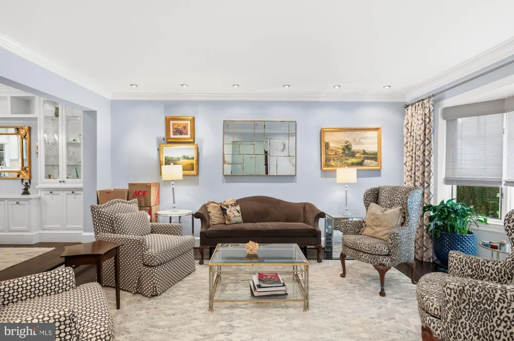 7264 EVANS MILL ROAD Mclean, VA 22101