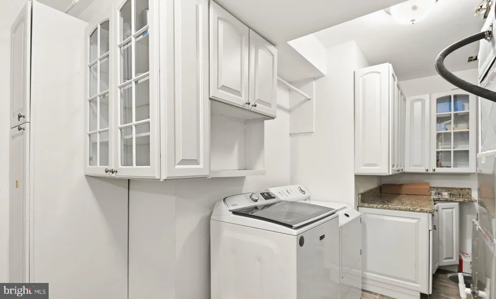 7264 EVANS MILL ROAD Mclean, VA 22101