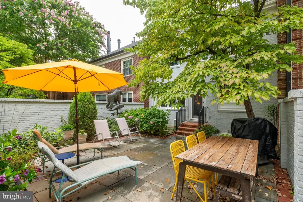 7264 EVANS MILL ROAD Mclean, VA 22101