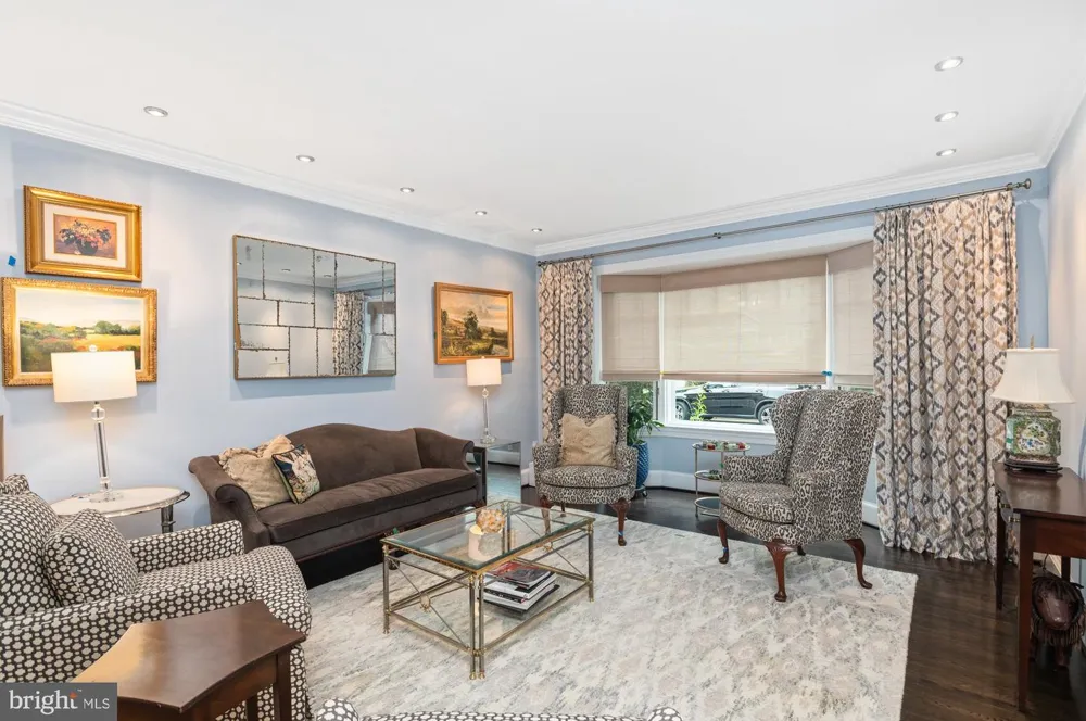 7264 EVANS MILL ROAD Mclean, VA 22101