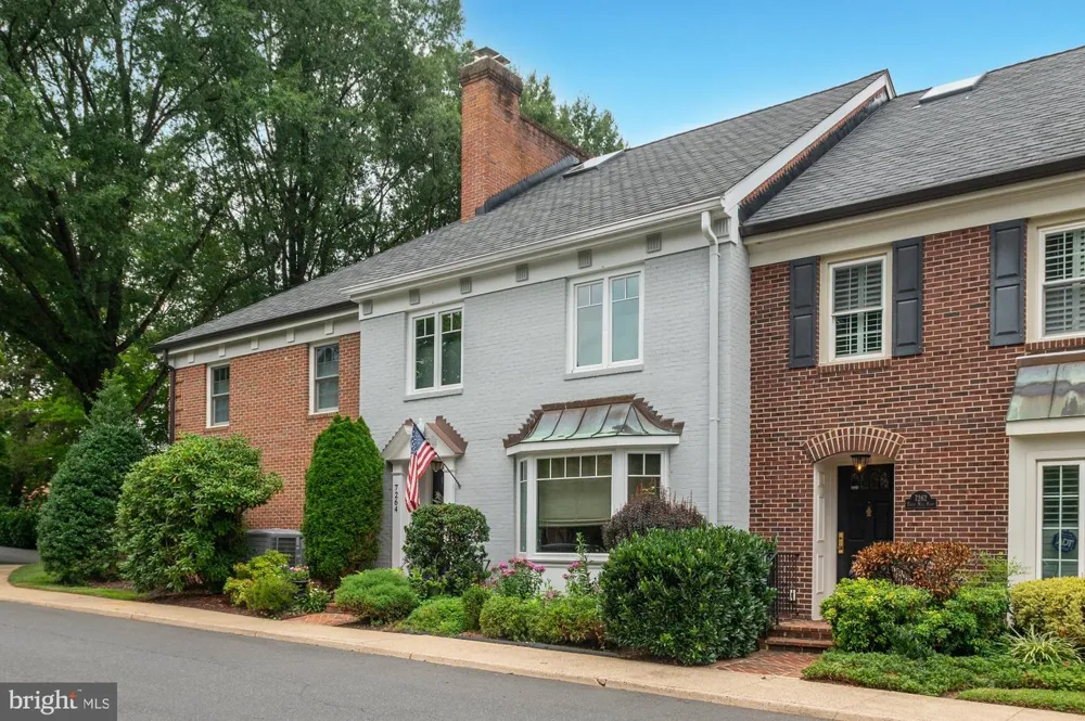 7264 EVANS MILL ROAD Mclean, VA 22101
