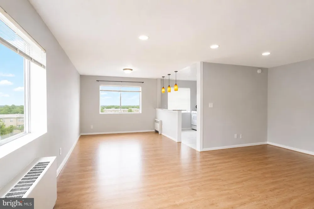 614 SLIGO AVENUE #211 Silver Spring, MD 20910