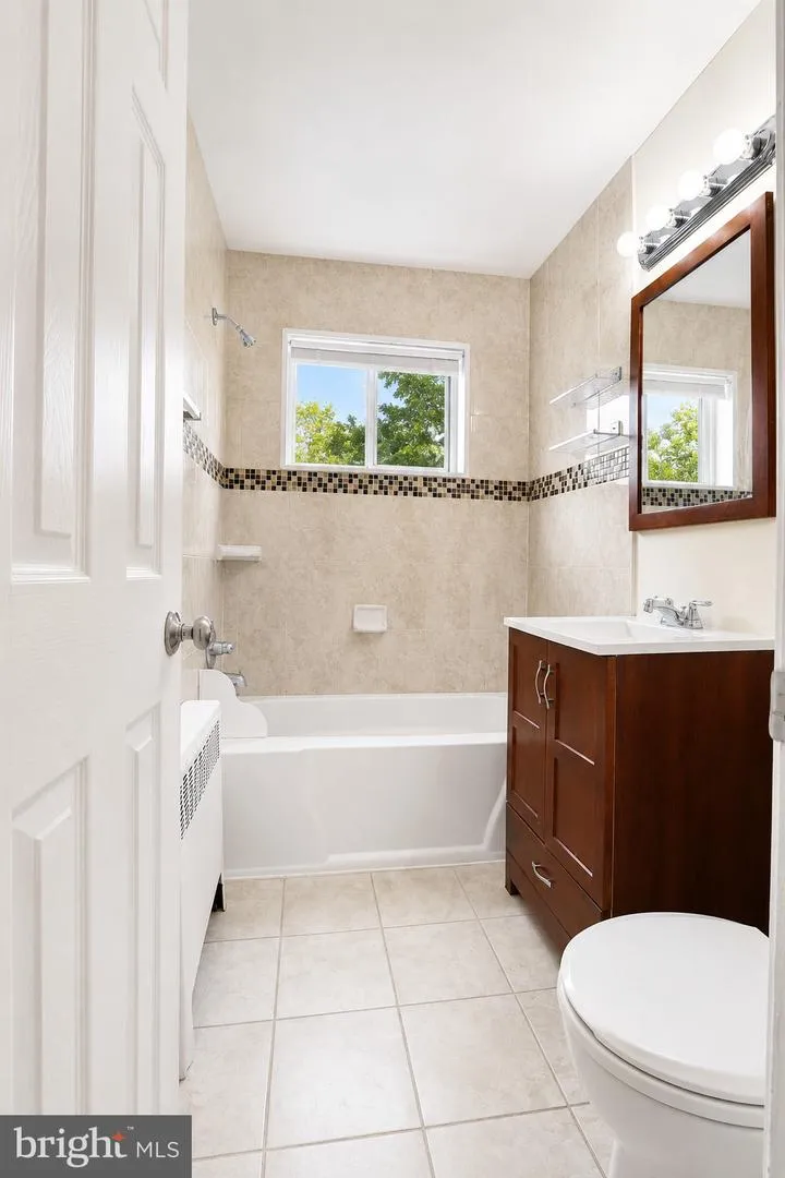 614 SLIGO AVENUE #211 Silver Spring, MD 20910