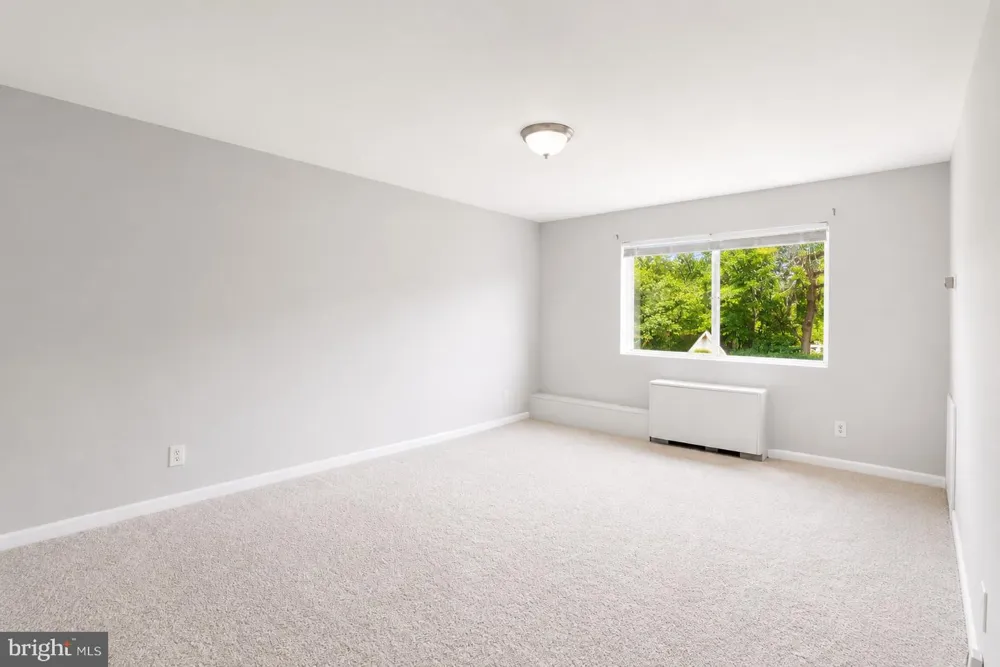 614 SLIGO AVENUE #211 Silver Spring, MD 20910
