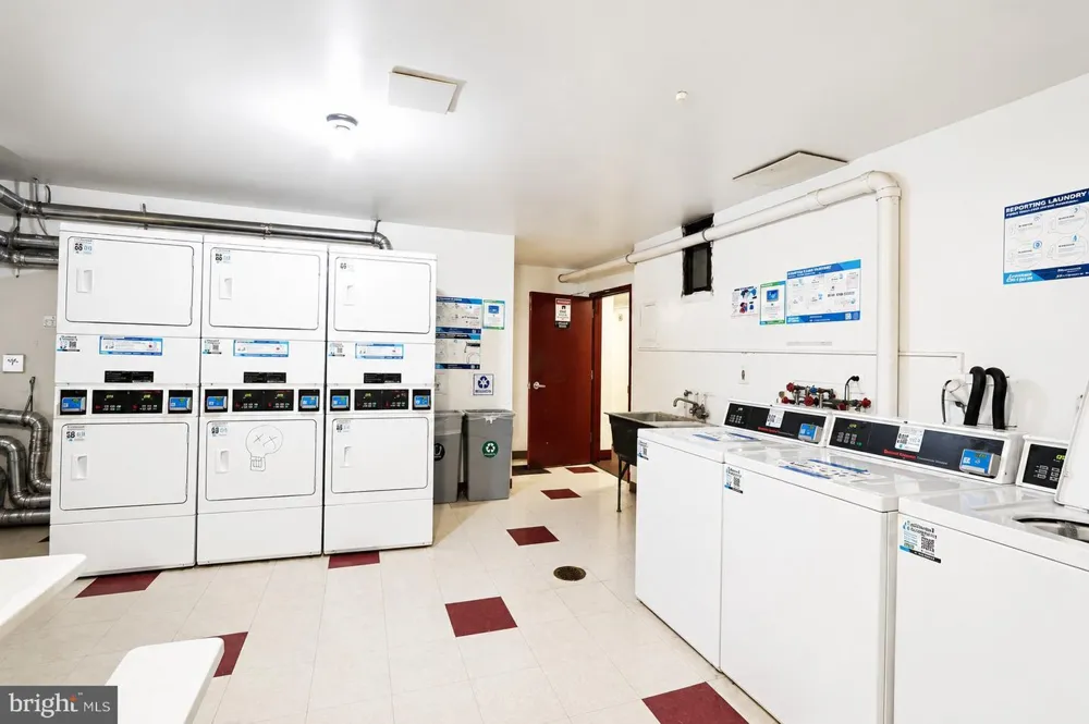614 SLIGO AVENUE #211 Silver Spring, MD 20910