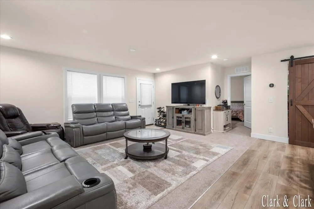 6157 Kran Avenue SE Grand Rapids, MI 49548