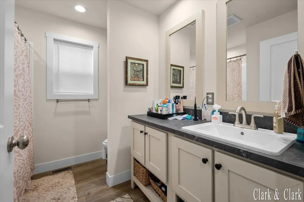 6157 Kran Avenue SE Grand Rapids, MI 49548