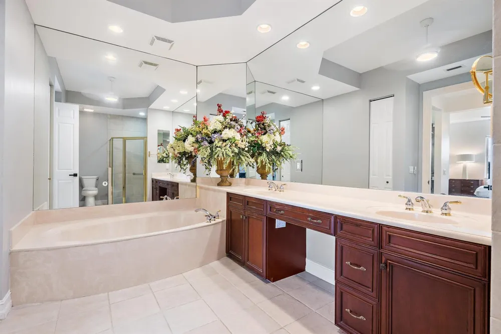 7511 Orchid Hammock Drive West Palm Beach, FL 33412