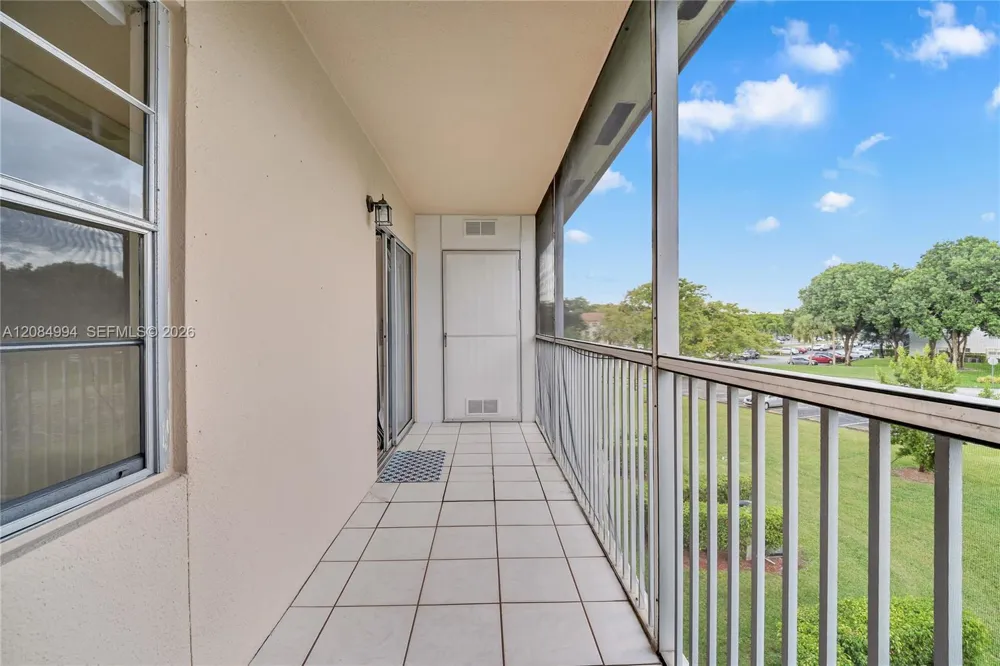 150 SW 134th Way #304R Pembroke Pines, FL 33027
