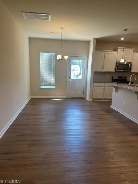 4029 Beckton Trail Jamestown, NC 27282