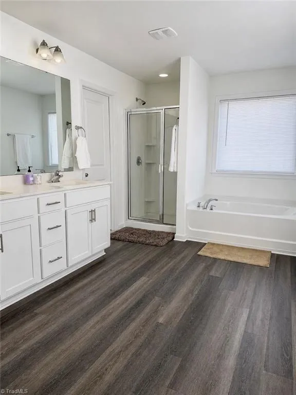 828 Sagemount Street Jamestown, NC 27282