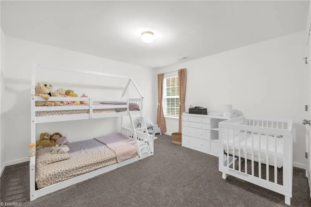 828 Sagemount Street Jamestown, NC 27282